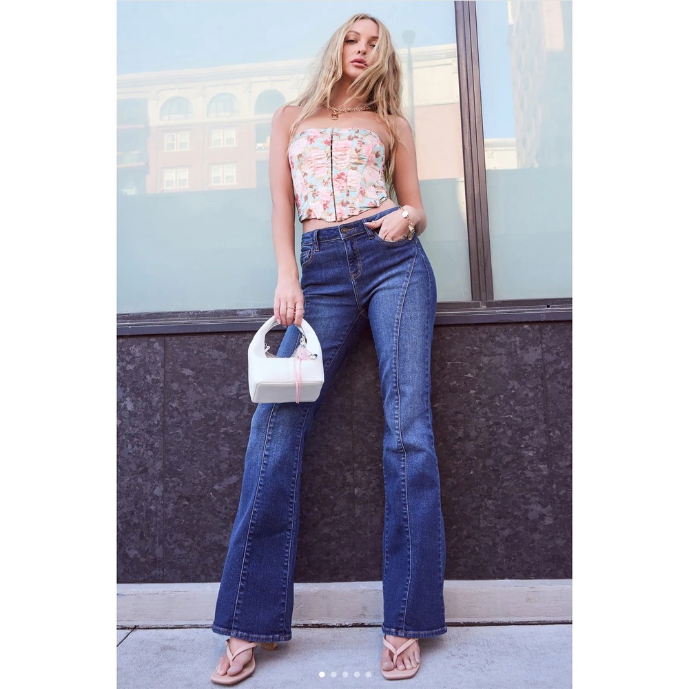Windsor Make A Scene Mid-Rise Flare Denim Jeans 13 Dark Saddleback 32 Inseam